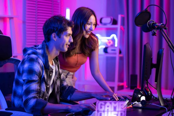 Quels sont les avantages des supports de casque pour les gamers ?