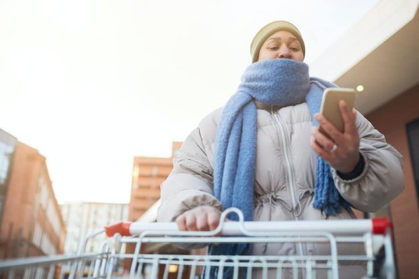 Trouvez des bonnes affaires pendant le déstockage de vêtements !